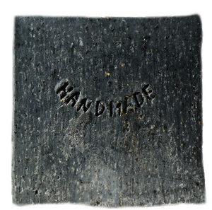 CHARCOAL PEPPERMINT HYDRATION BAR